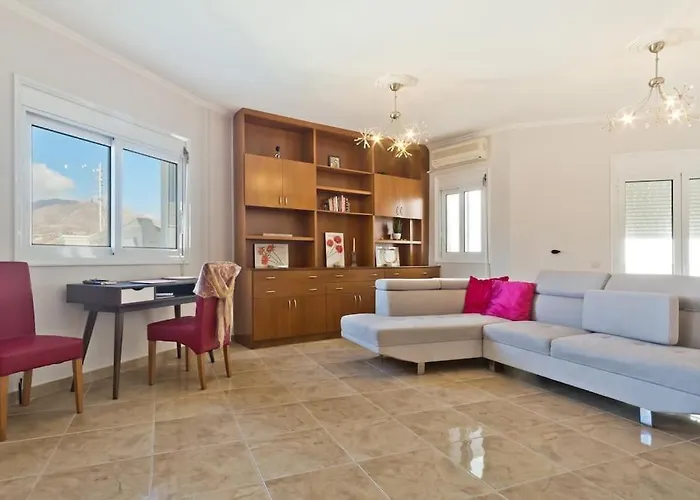 شقة Crystal Chateau: μaisonette Above The Sea كارباثوس